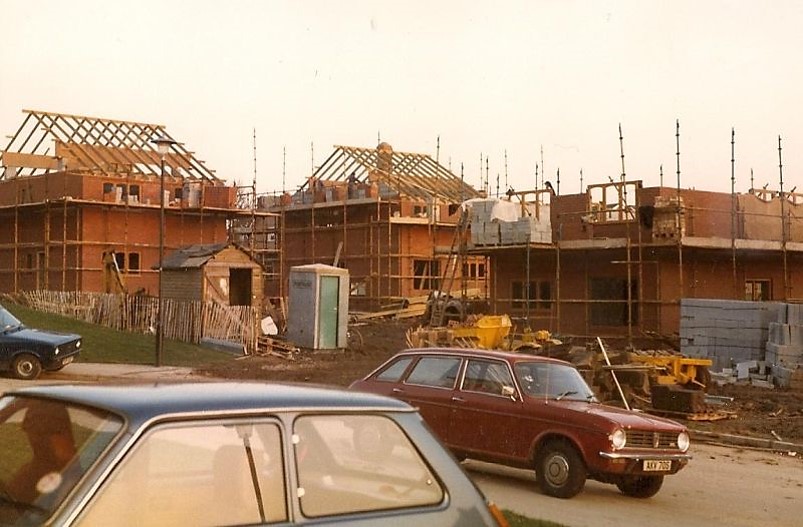 New houses in Valley Road, Lillington, 1983